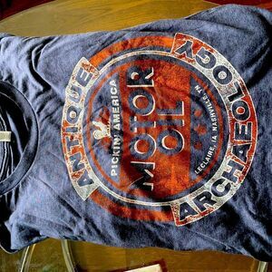 NWOT men’s vintage t shirt